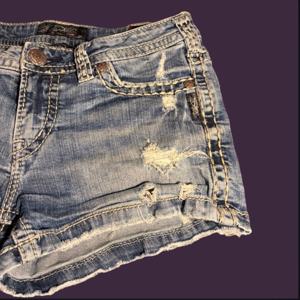 Silver Jeans Co. Aiko Mid Distressed Denim Shorts Women’s W31/L3 - Picture 3 of 10